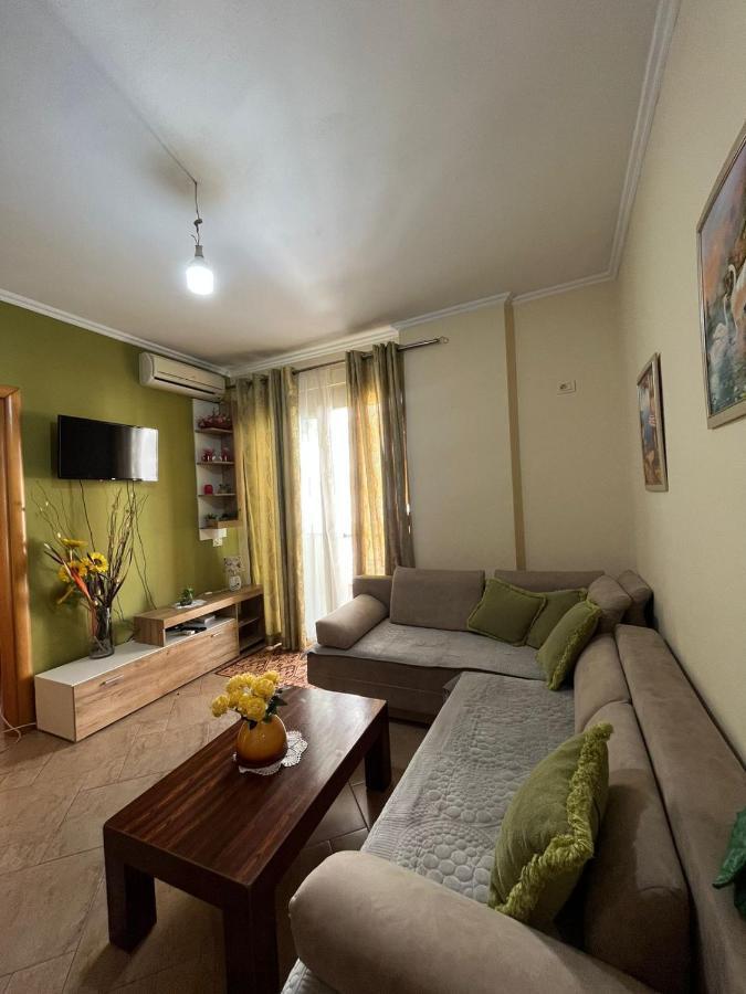 Buneci Apartment Tirana Kültér fotó