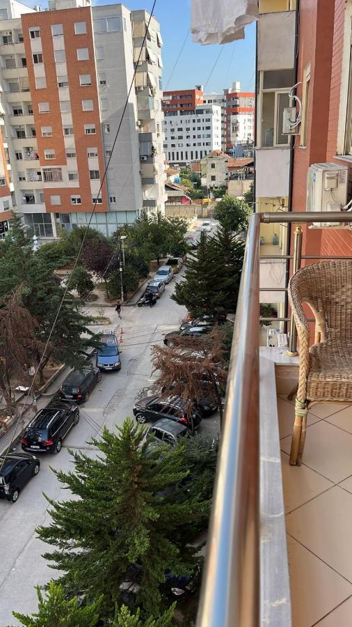 Buneci Apartment Tirana Kültér fotó